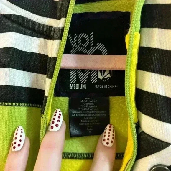 Volcom Yellow and Black Striped Jacket - Picture 2 of 6